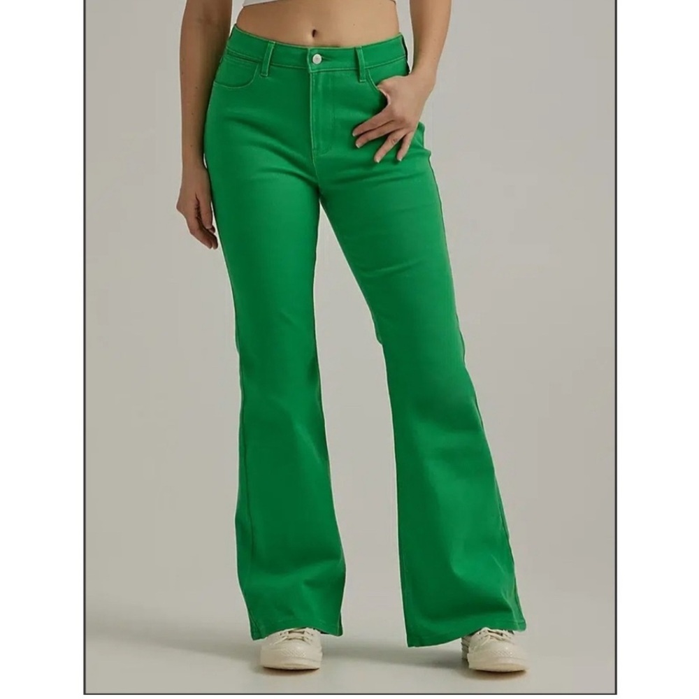 Wrangler Vibrant Green High Rise Fierce Flare Denim Jeans